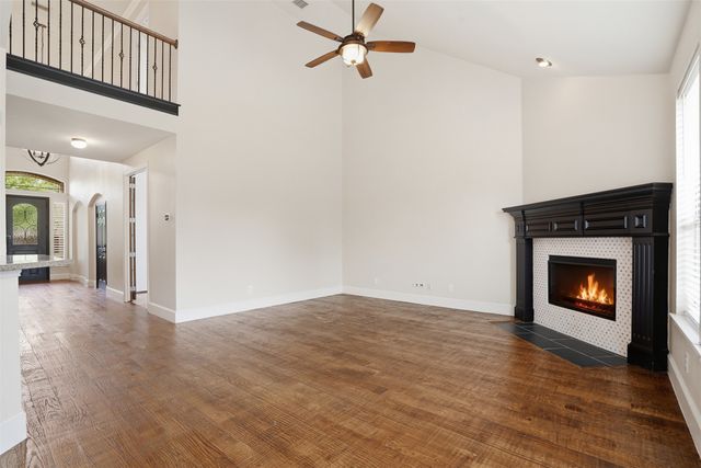 2013 Chessington Lane, Mckinney, TX 75072