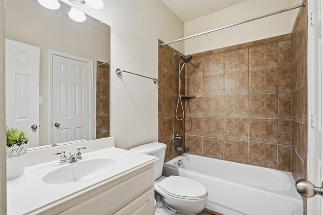 2013 Chessington Lane, Mckinney, TX 75072