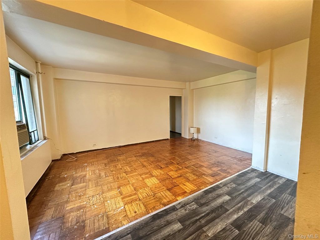 1579 Metropolitan Avenue 6H, Bronx, NY 10462 — photo 2