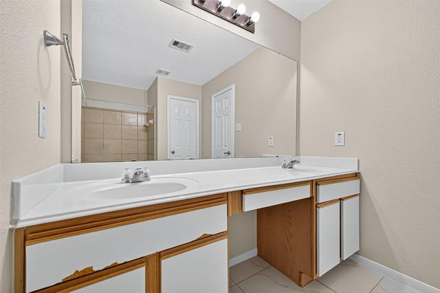 3343 Apple Dale Drive, Houston, TX 77084