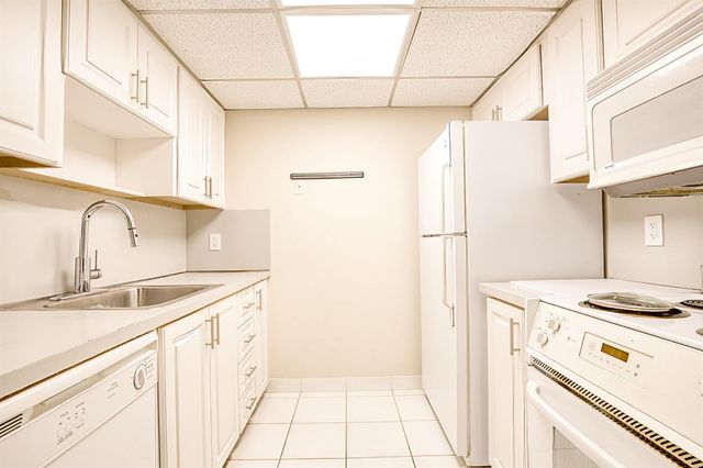 111 Briny Avenue 504, Pompano Beach, FL 33062