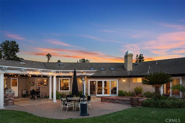 2085 Kaia Lane, Sierra Madre, CA 91024