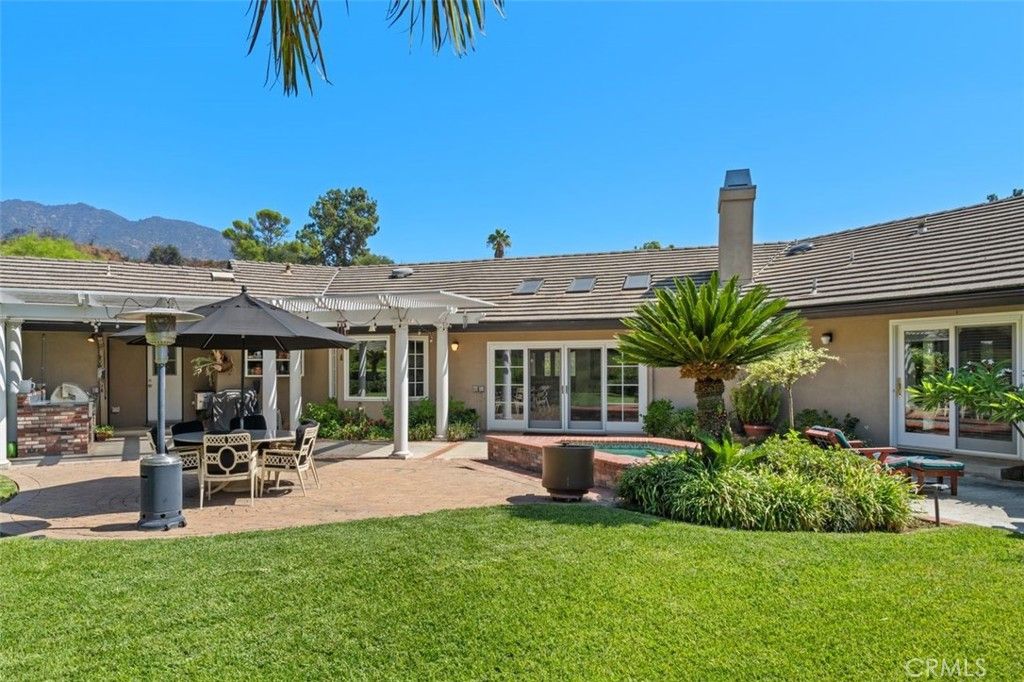 2085 Kaia Lane, Sierra Madre, CA 91024