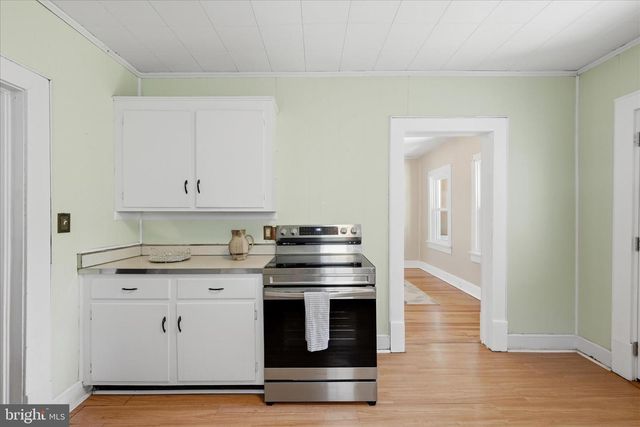 406 HIGHLAND AVE, Winchester, VA 22601