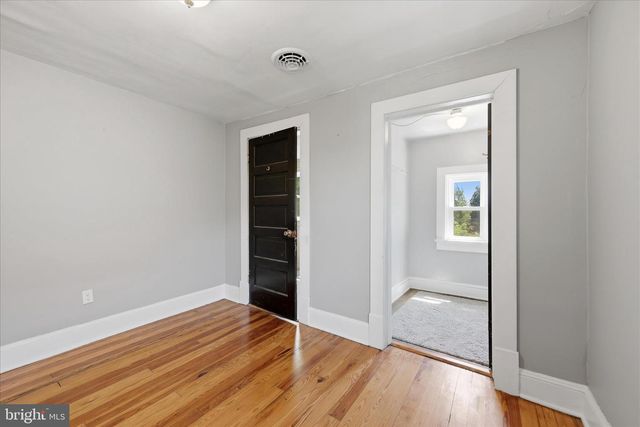 406 HIGHLAND AVE, Winchester, VA 22601