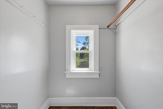 406 HIGHLAND AVE, Winchester, VA 22601