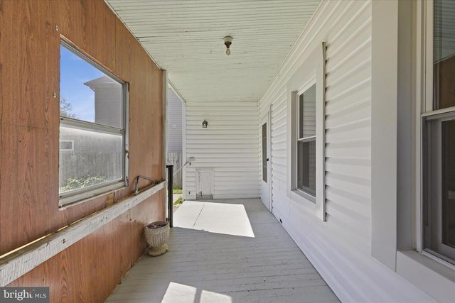 406 HIGHLAND AVE, Winchester, VA 22601
