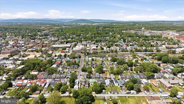 406 HIGHLAND AVE, Winchester, VA 22601