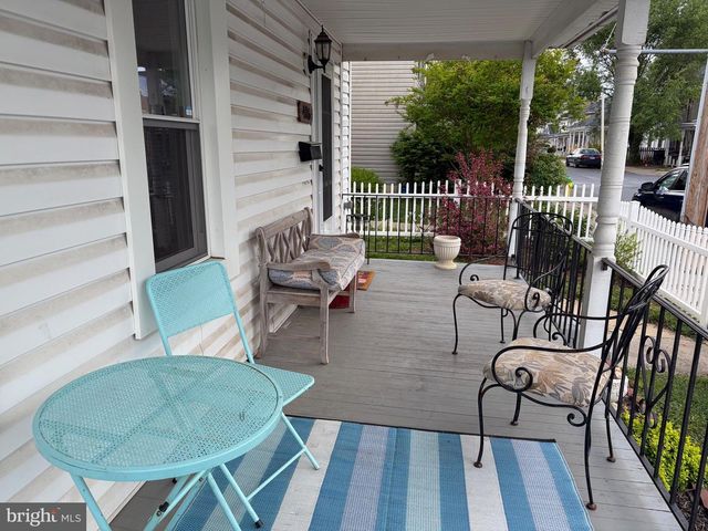 406 HIGHLAND AVE, Winchester, VA 22601