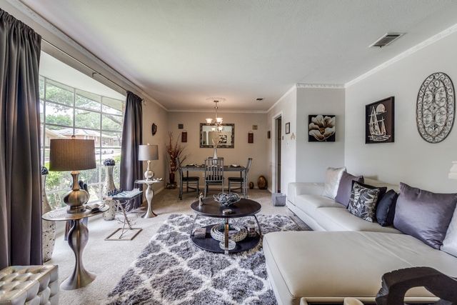 5420 Spruce View Drive, Dallas, TX 75232
