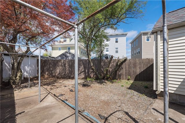 8 Fenner Street, Pawtucket, RI 02860