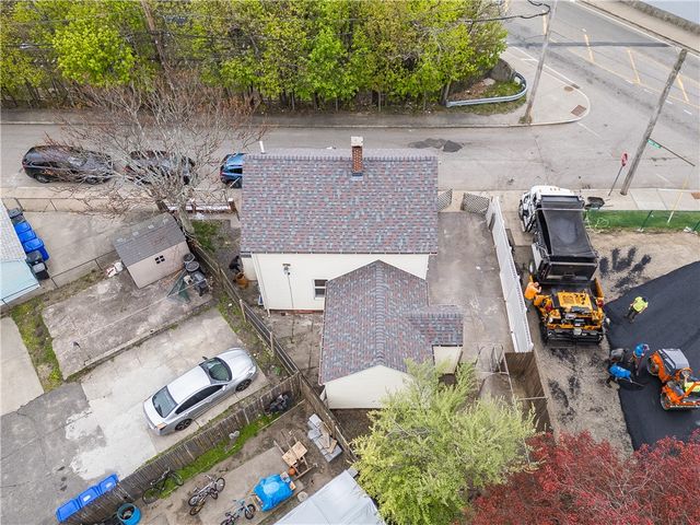 8 Fenner Street, Pawtucket, RI 02860