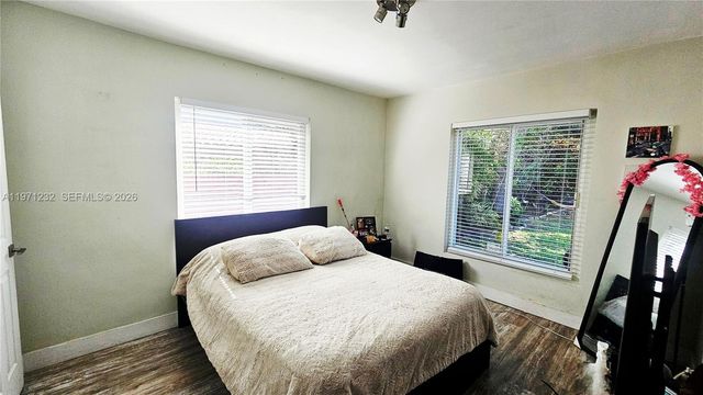 265 NE 116th St, Miami, FL 33161