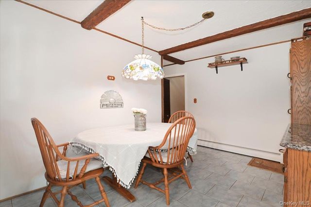 2 Oak Place, Massapequa, NY 11758
