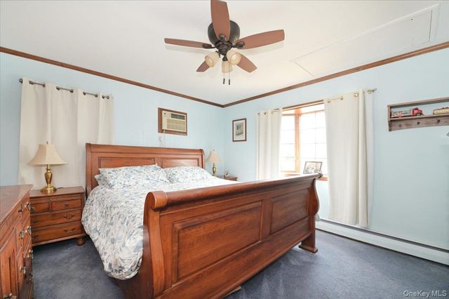 2 Oak Place, Massapequa, NY 11758