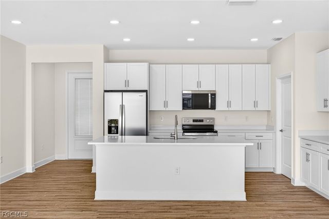 2230 NW 15th TER, Cape Coral, FL 33993