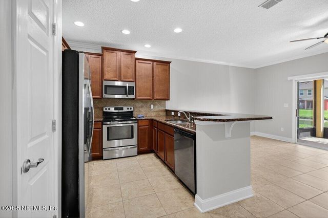 13319 OCEAN MIST Drive, Jacksonville, FL 32258