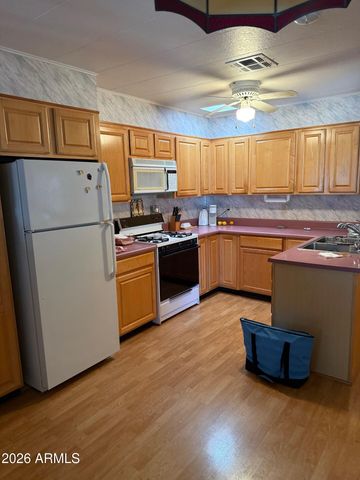 9334 E EDGEWOOD Avenue, Mesa, AZ 85208