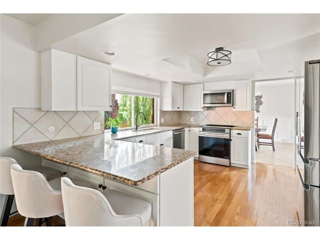 7219 W Fairview Dr, Littleton, CO 80128