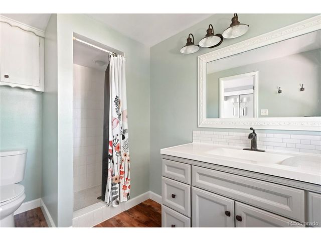 7219 W Fairview Dr, Littleton, CO 80128