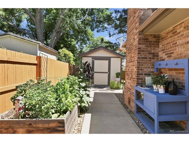 7219 W Fairview Dr, Littleton, CO 80128