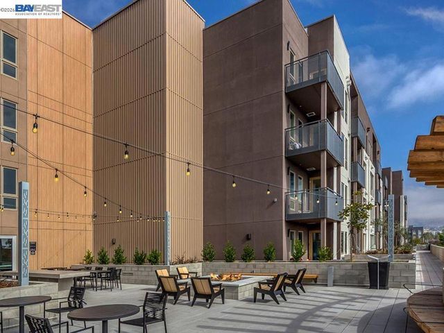 3698 Vision Cmn 521, Fremont, CA 94538
