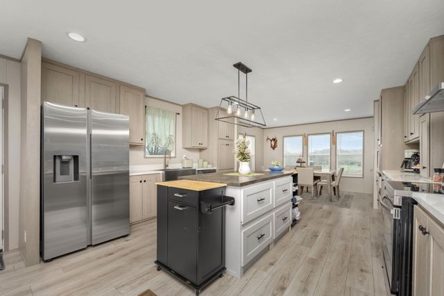 505 Philippi Rd, Wartrace, TN 37183