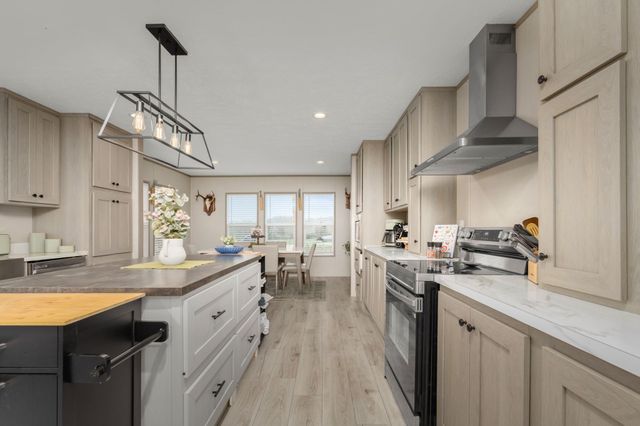 505 Philippi Rd, Wartrace, TN 37183