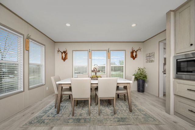 505 Philippi Rd, Wartrace, TN 37183