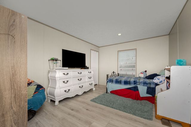 505 Philippi Rd, Wartrace, TN 37183