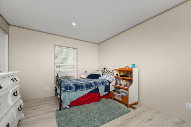 505 Philippi Rd, Wartrace, TN 37183