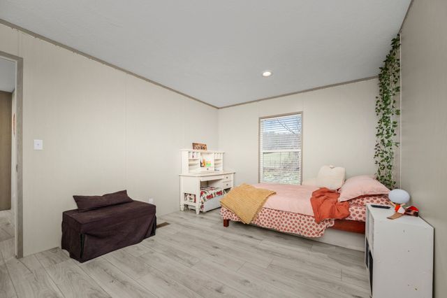 505 Philippi Rd, Wartrace, TN 37183