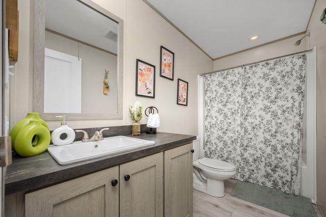 505 Philippi Rd, Wartrace, TN 37183