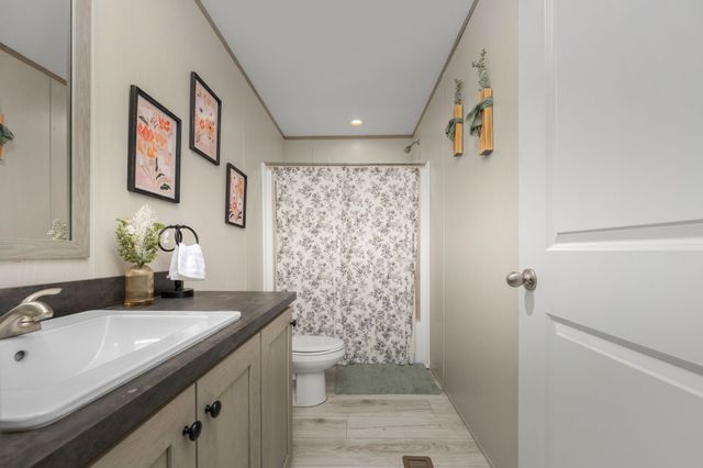 505 Philippi Rd, Wartrace, TN 37183