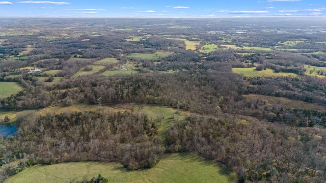 505 Philippi Rd, Wartrace, TN 37183