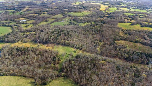 505 Philippi Rd, Wartrace, TN 37183