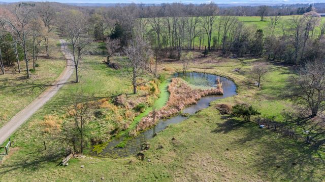 505 Philippi Rd, Wartrace, TN 37183