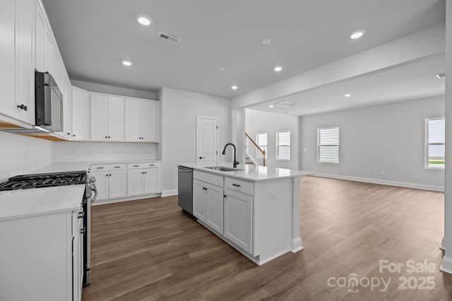 4029 Grommet Court, Matthews, NC 28105