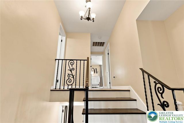 2151 West Fairview Street, Allentown City, PA 18104