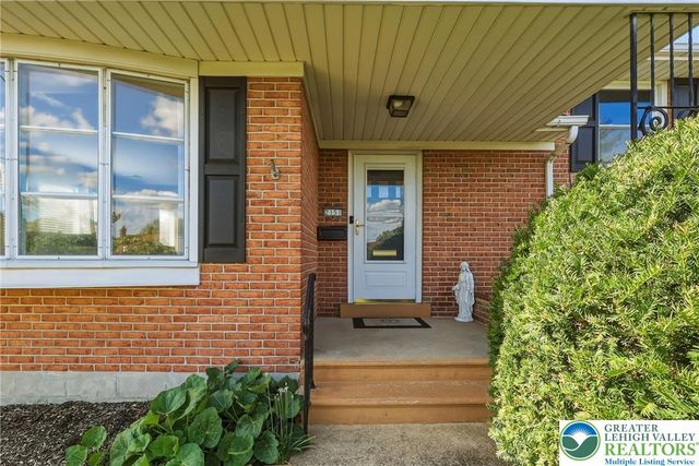 2151 West Fairview Street, Allentown City, PA 18104