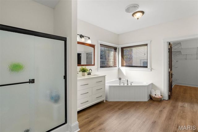 330 Stonehenge Drive, Washington, MO 63090