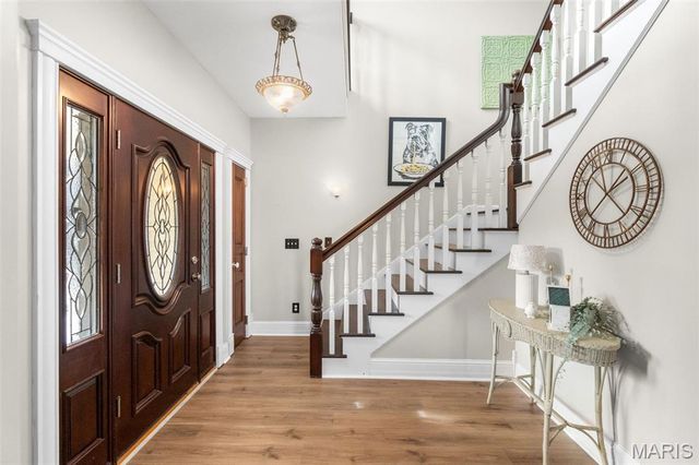 330 Stonehenge Drive, Washington, MO 63090