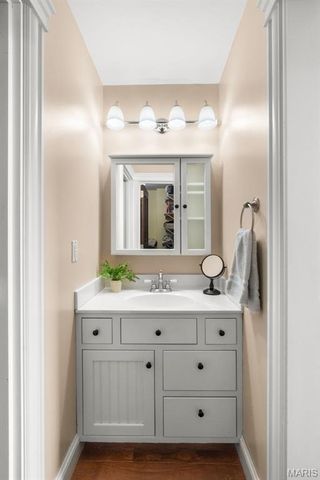 330 Stonehenge Drive, Washington, MO 63090