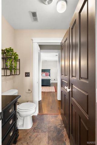 330 Stonehenge Drive, Washington, MO 63090