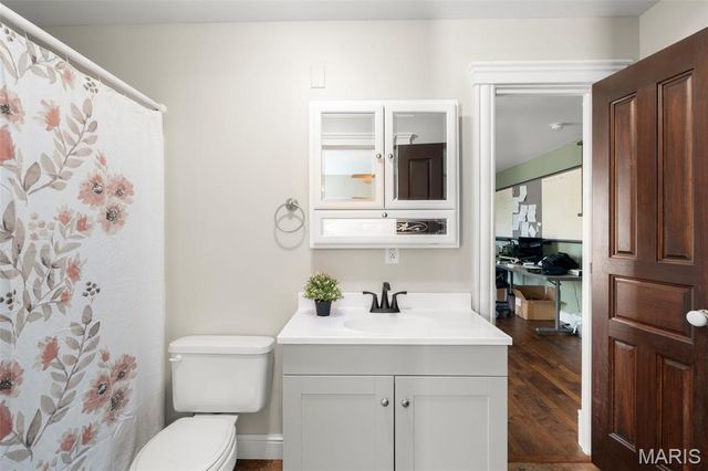 330 Stonehenge Drive, Washington, MO 63090