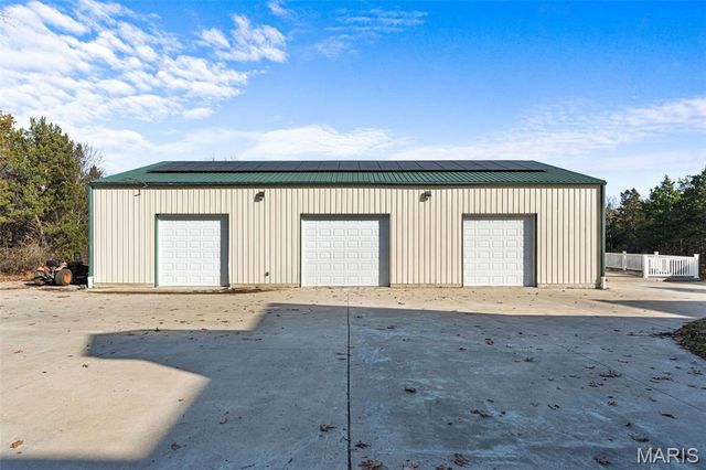 330 Stonehenge Drive, Washington, MO 63090