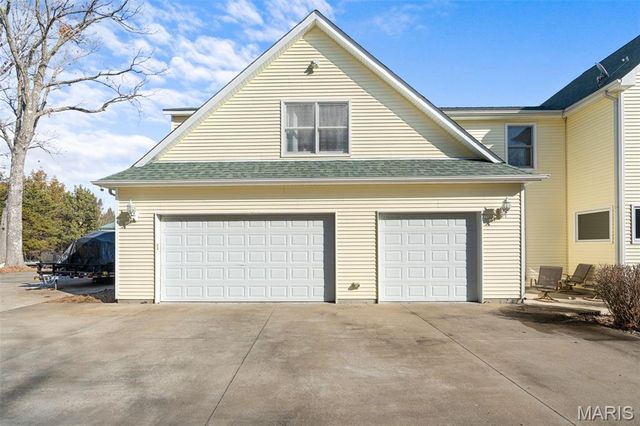 330 Stonehenge Drive, Washington, MO 63090