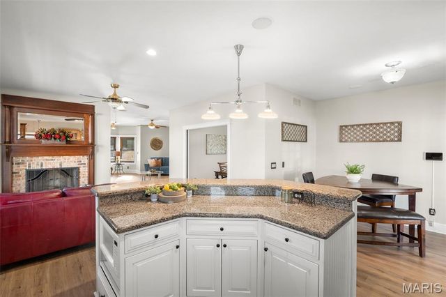 330 Stonehenge Drive, Washington, MO 63090