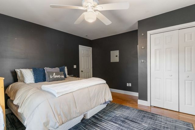 22 Aberdeen Ave, Waltham, MA 02453