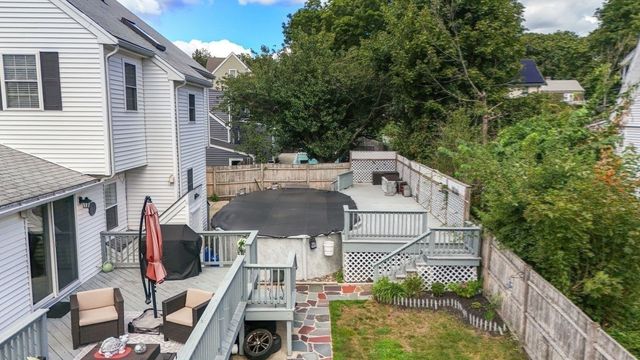 22 Aberdeen Ave, Waltham, MA 02453